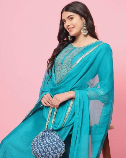 Women Embroidered Straight Kurta Set